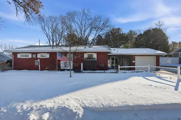 1035 7th Avenue, Platteville, WI 53818