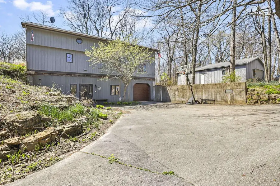 3810 County Road Q, Dodgeville, WI 53533 - #2