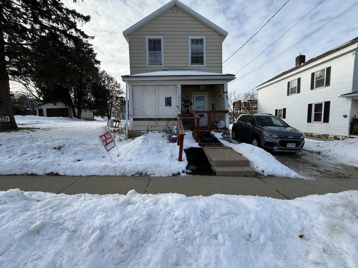 322 N Main Street, Dodgeville, WI 53533 - Image #1