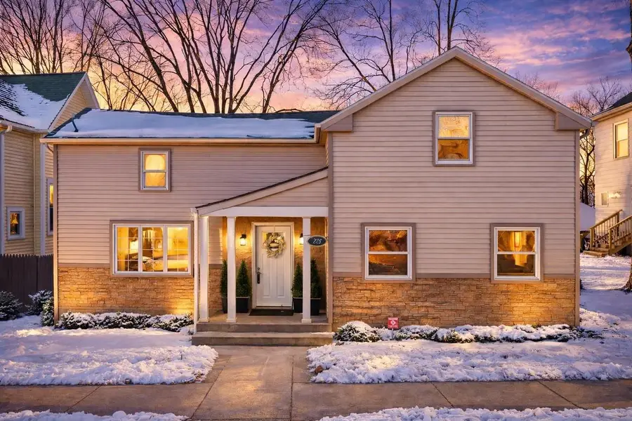 225 N Pine Street, Reedsburg, WI 53959 - Image #2