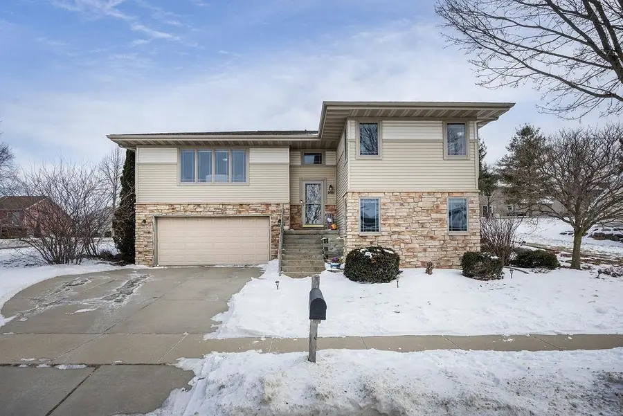 1401 Waldorf Boulevard, Madison, WI 53719 - Image #2