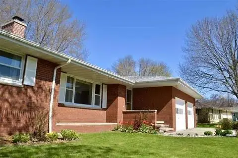 109 Jansen Drive, Fox Lake, WI 53933 - #2