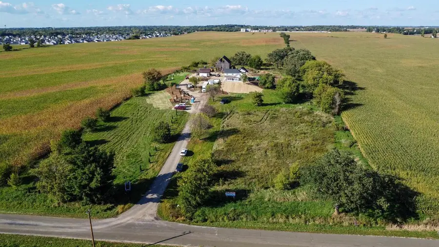 2430 Bailey Road, Sun Prairie, WI 53590 - Image #3