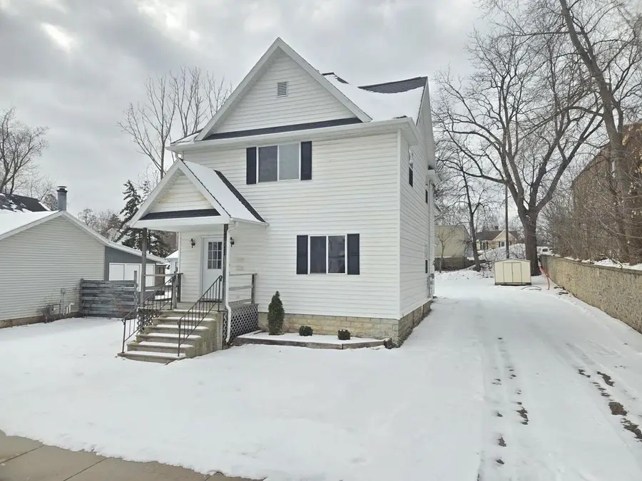 522 Metomen Street, Ripon, WI 54971 - #2