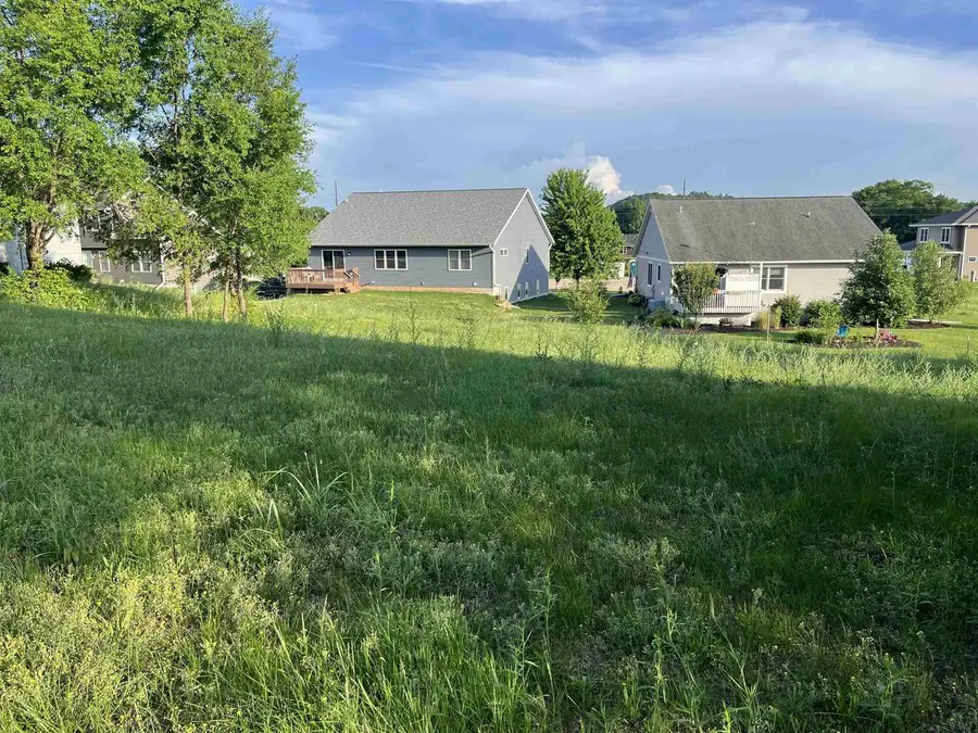 107-109 E North Street, Mazomanie, WI 53560 - #2