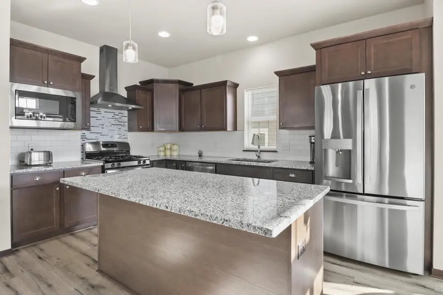 2914 Mizuna Drive, Fitchburg, WI 53711 - Image #2