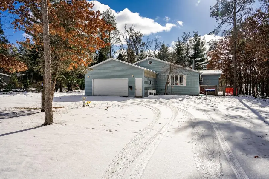 W5633 Deer Park Drive, New Lisbon, WI 53950 - Image #2