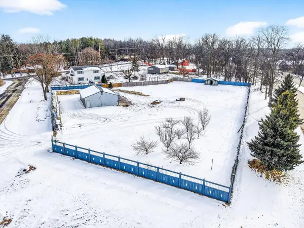 2863 Dellvue Drive, Fitchburg, WI 53711