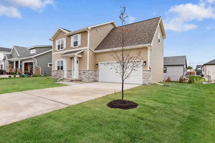 1508 Dahlia Drive, Stoughton, WI 53589 - #3