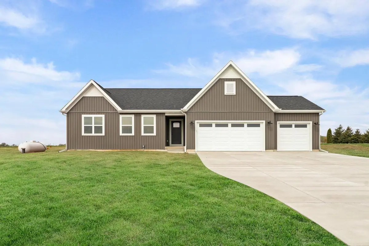 N6285 Blarney Stone Drive, Albany Town, WI 53520 - Image #1