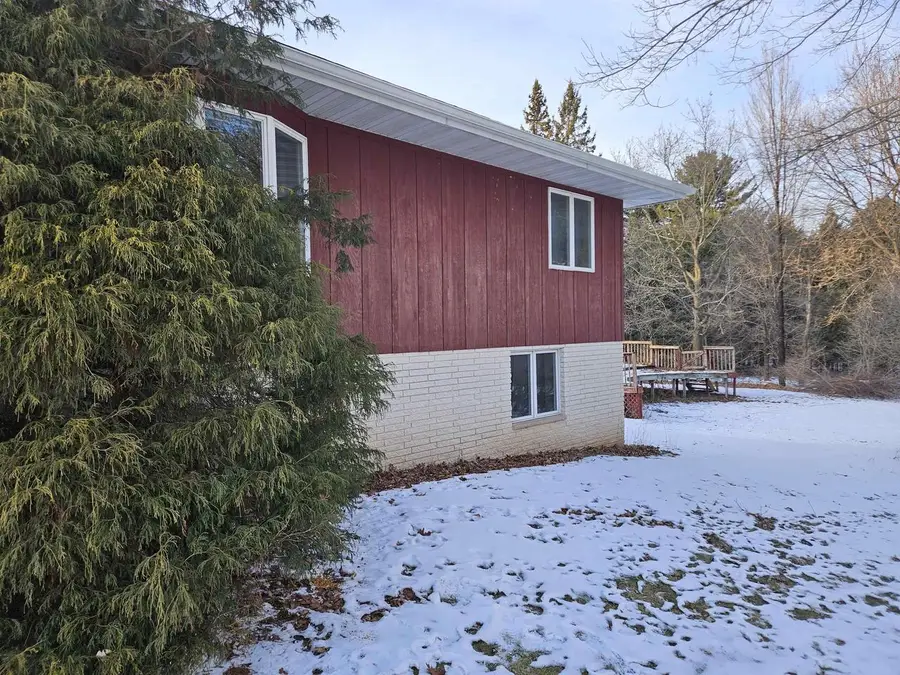 N5926 Walker Road, New Lisbon, WI 53950 - Image #3