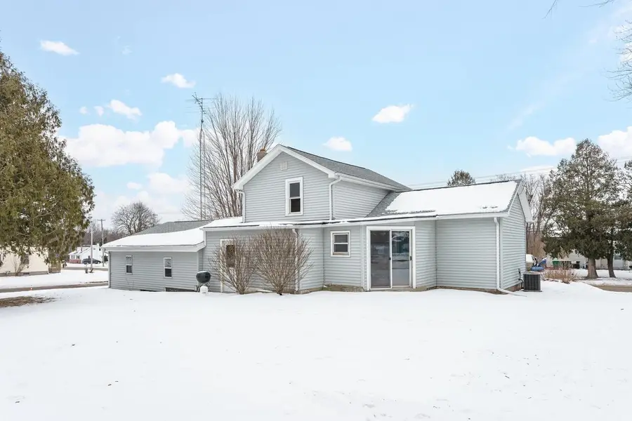 1104 W Fulton Street, Edgerton, WI 53534 - Image #3