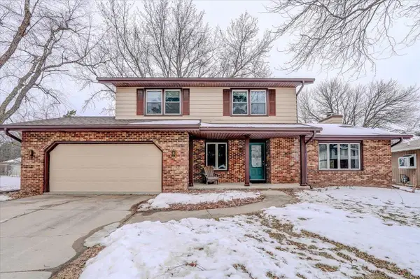 7330 W Branford Lane, Madison, WI 53717