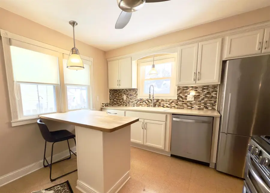 3133 N 89th Street, Milwaukee, WI 53222 - #3