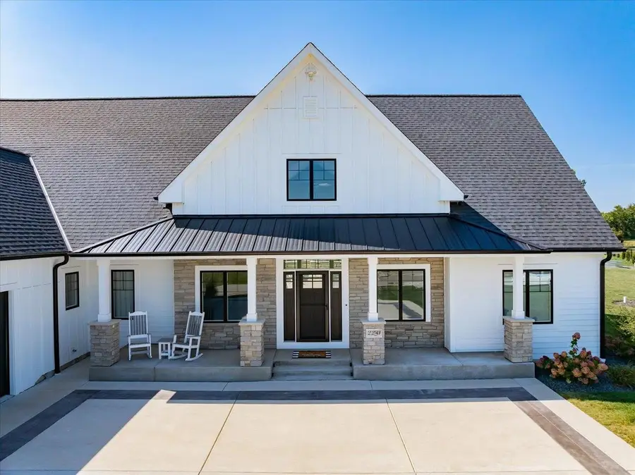 2231 Wooded Ridge Trail, Cottage Grove, WI 53527 - #2