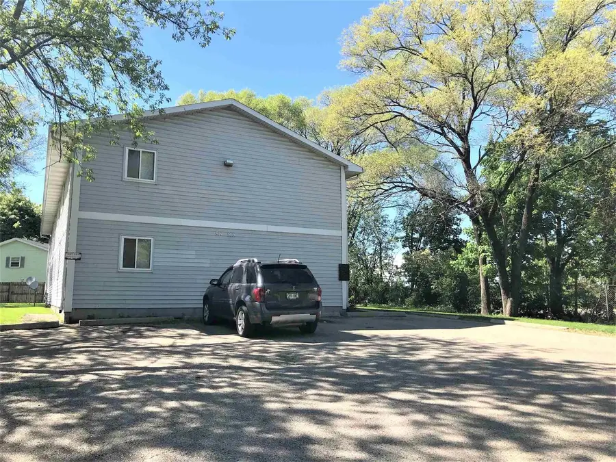 914 Oak Street, Madison, WI 53704 - #2