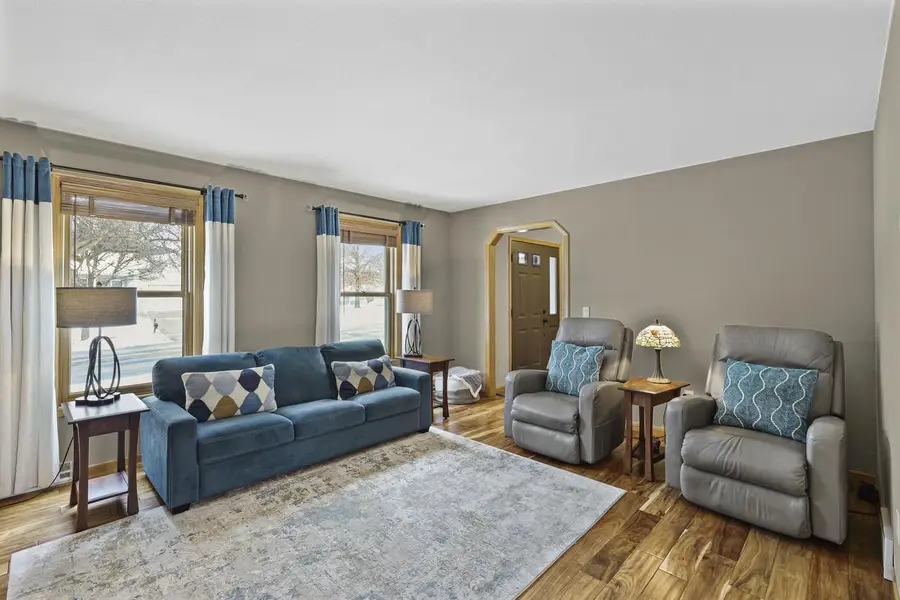 550 N Heatherstone Drive, Sun Prairie, WI 53590 - #3