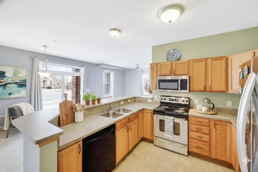 101 Metro Terrace #102, Madison, WI 53718 - Image #3