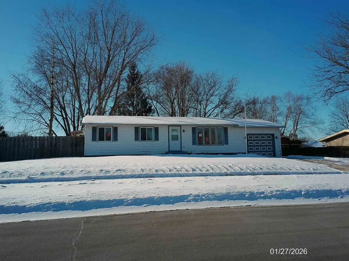 502 Arthur Drive, Clinton, WI 53525 - Image #1