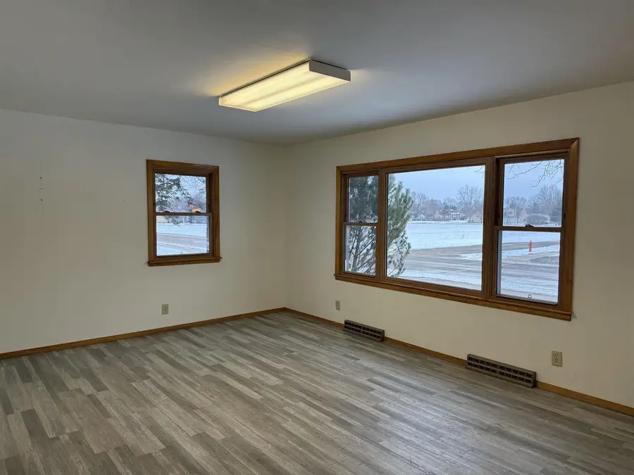 800 E Taylor Street, Prairie Du Chien, WI 53821 - #2