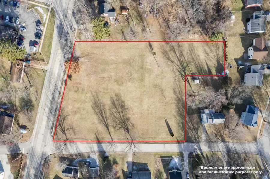 2735 Rimrock Road, Fitchburg, WI 53713 - #3