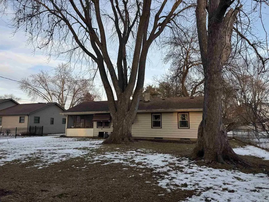1111 N Martin Road, Janesville, WI 53545 - Image #2