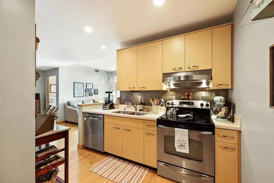 309 W Washington Avenue #502, Madison, WI 53703 - Image #3