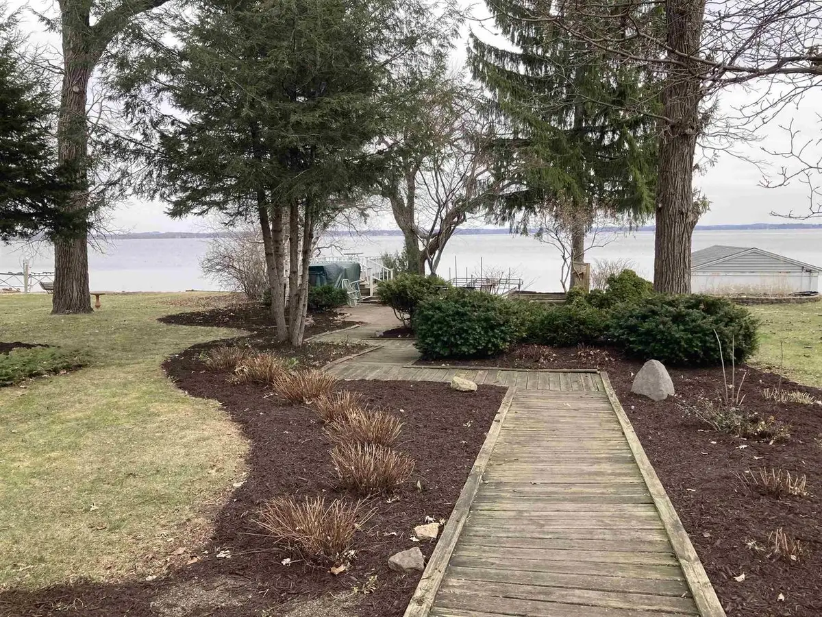 2224 Hwy 51, Stoughton, WI 53589 - #1