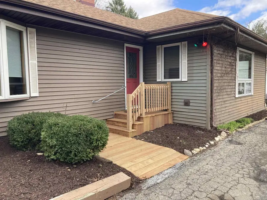 2224 Hwy 51, Stoughton, WI 53589 - #3