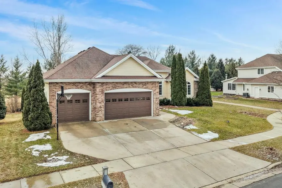 1232 Dartmouth Drive, Waunakee, WI 53597 - #2