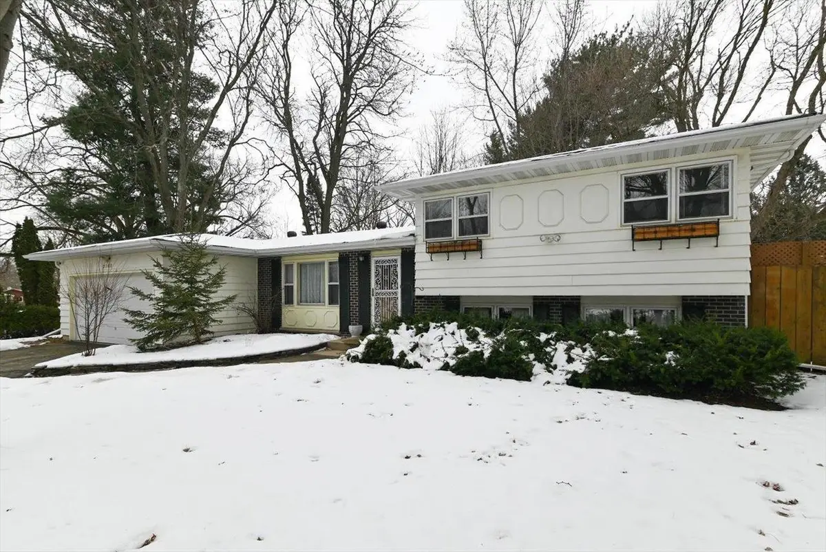 2102 Manor Green Drive, Madison, WI 53711 - #1