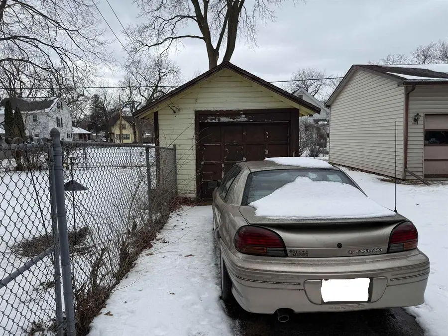 1020 Oak Street, Beloit, WI 53511 - #2