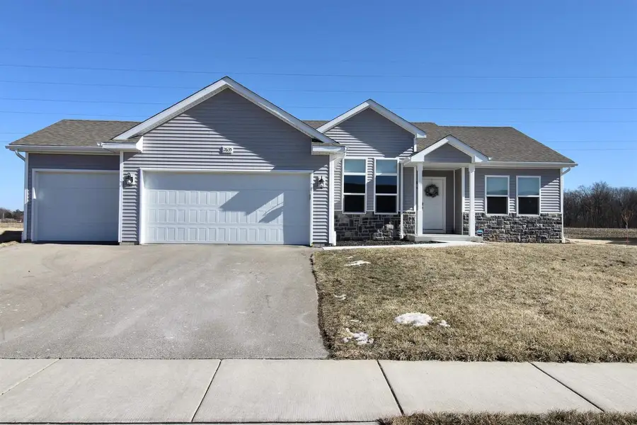 2635 S Claremont Drive, Beloit, WI 53511 - #2