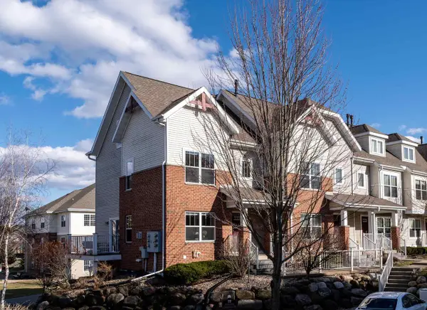 719 Cricket Lane #6, Middleton, WI 53562