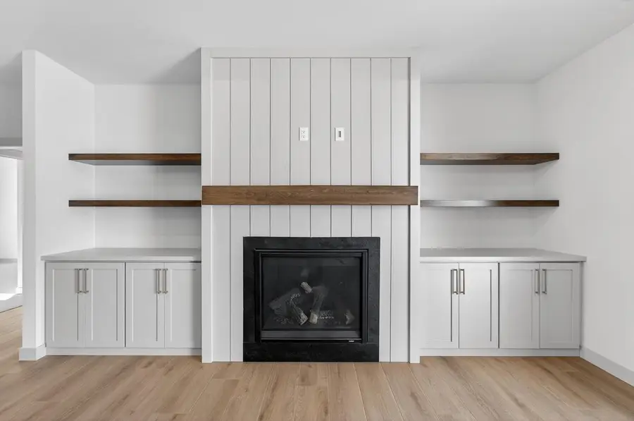 4098 Hanover Drive, Deforest, WI 53532 - #3