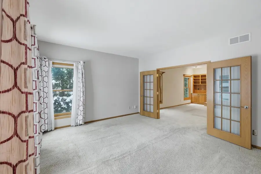 5948 Woods Edge Road, Fitchburg, WI 53711 - #3