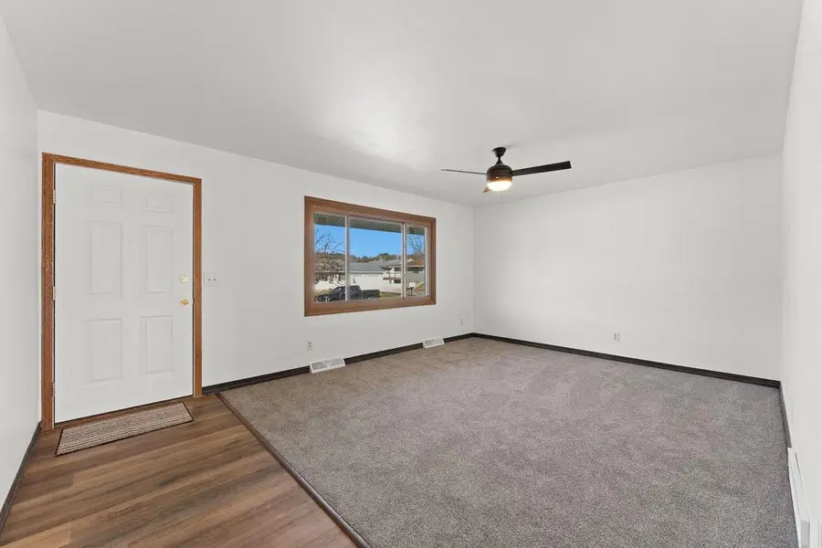 509 Ernstmeyer Drive, Baraboo, WI 53913 - #3