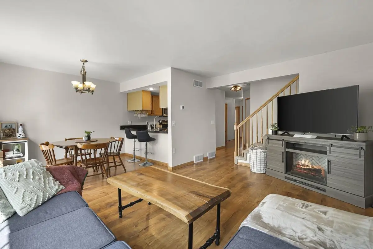 203 N Musket Ridge Drive, Sun Prairie, WI 53590 - #1