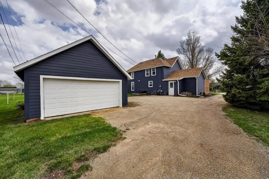 214 E Coates Avenue, Monticello, WI 53570 - #3