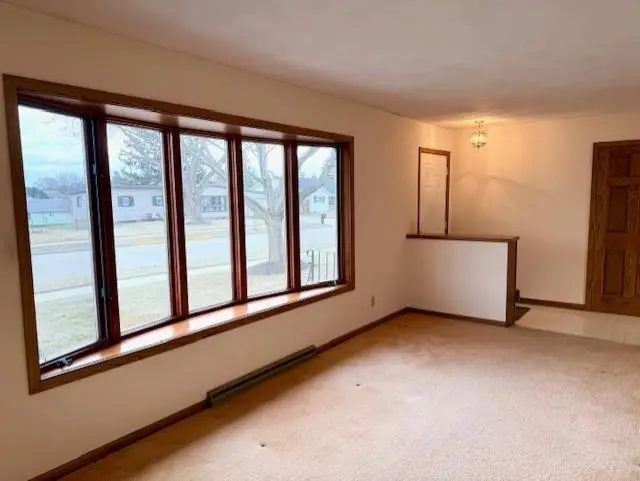 352 Miller Street, Sun Prairie, WI 53590 - #3