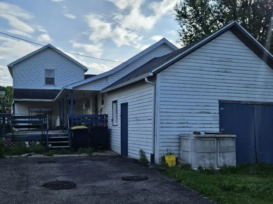 206 2nd Street, Elroy, WI 53929 - #3