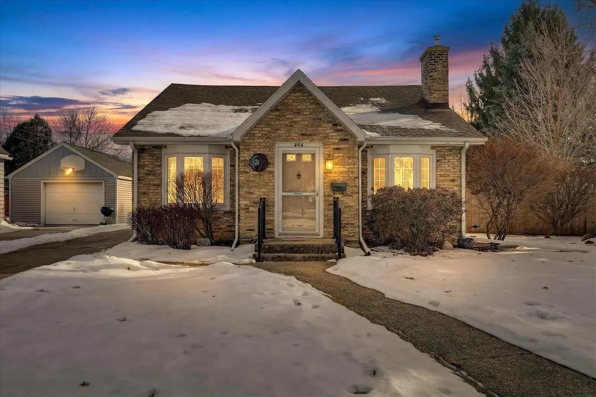 464 N Pine Street, Janesville, WI 53548 - #1