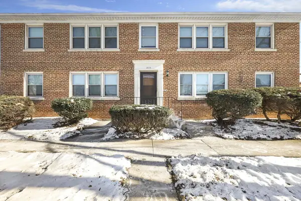 2672 N 67th Street, Wauwatosa, WI 53210