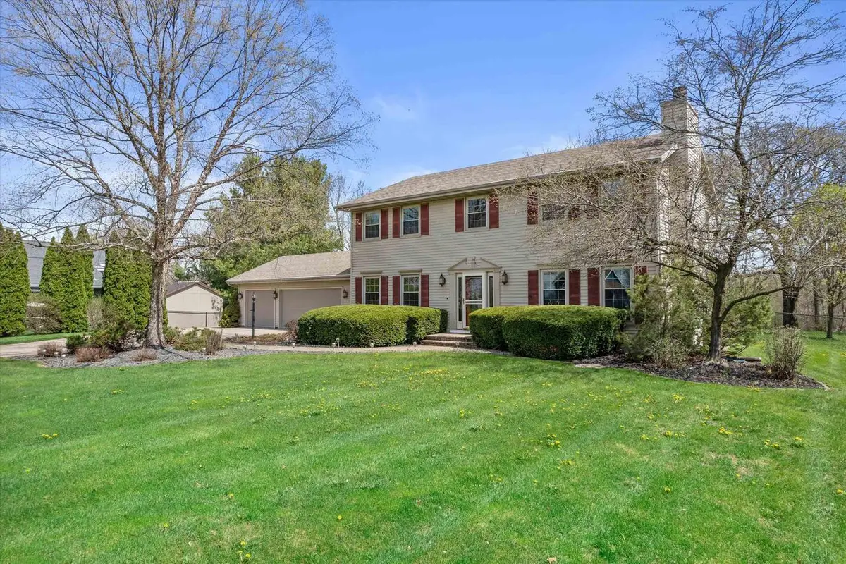 6237 S Edgewater Drive, Beloit, WI 53511 - #1