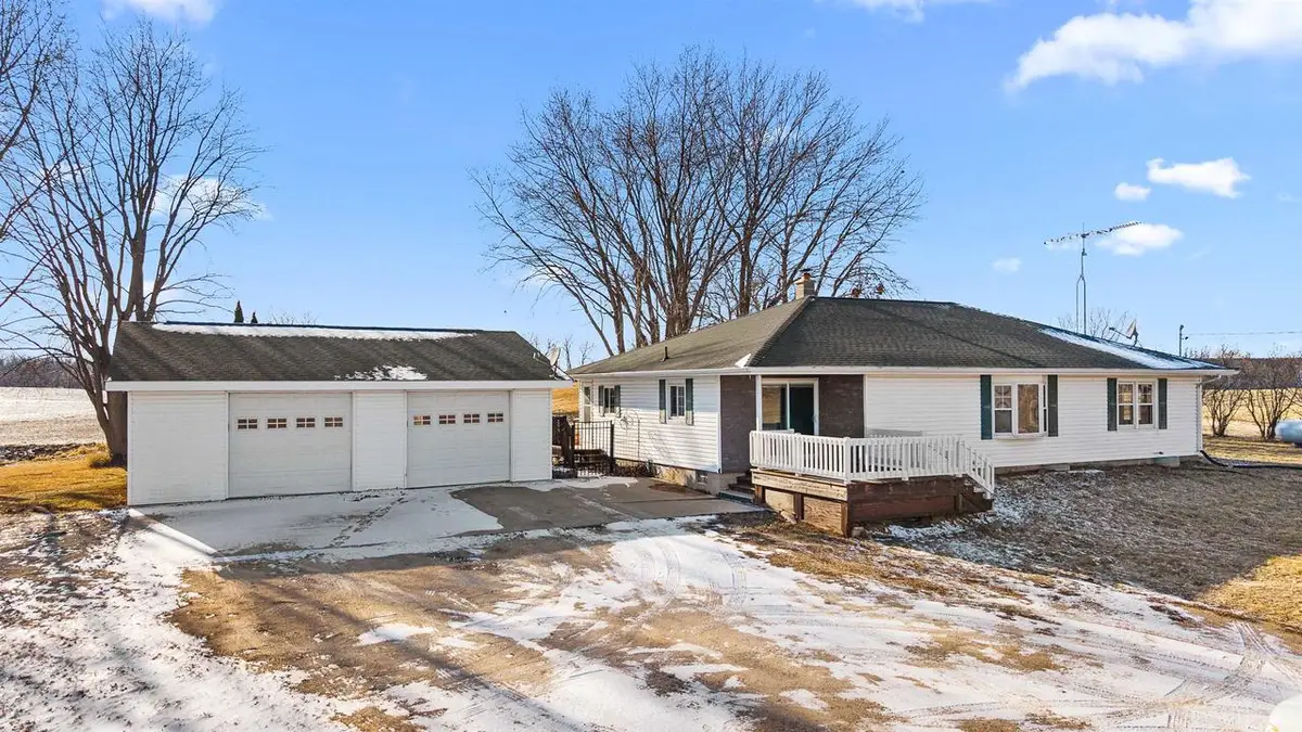 N10417 State Road 26, Burnett, WI 53922 - #1