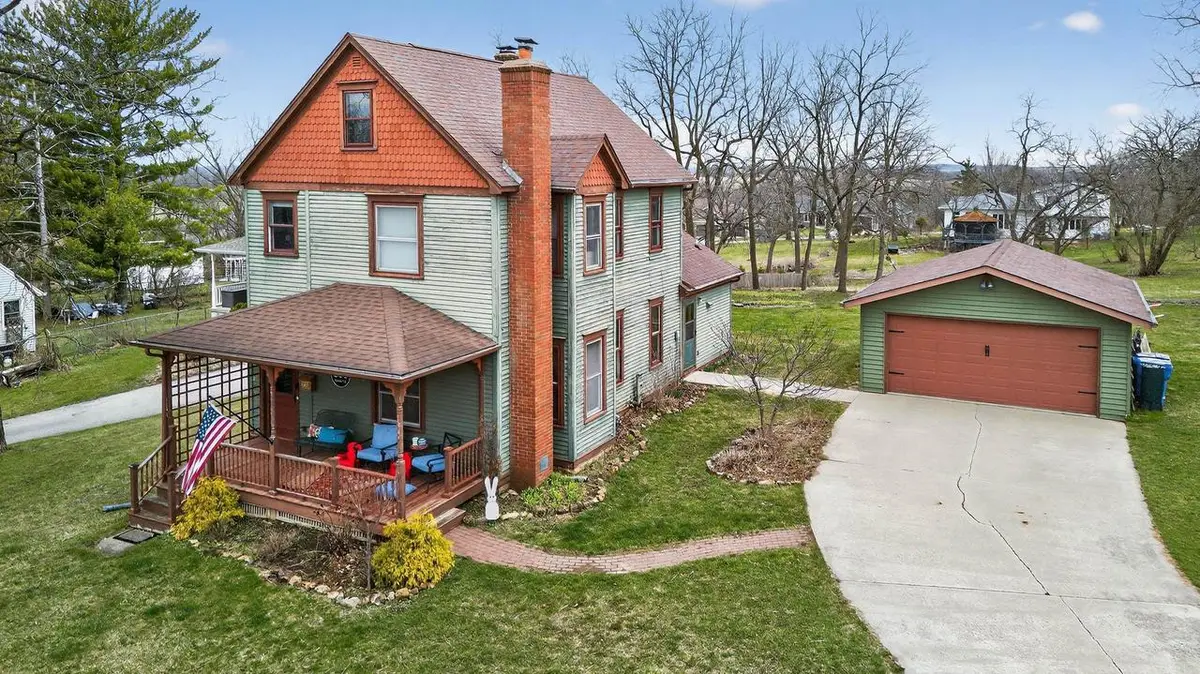 308 Green Street, Mount Horeb, WI 53572 - #1