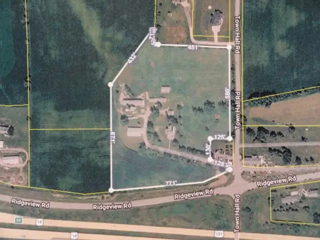 2749 Town Hall Rd, Mount Horeb, WI 53572 - #2