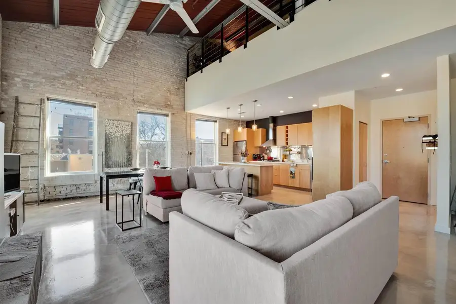 7777 Elmwood Avenue #201, Middleton, WI 53562 - #3