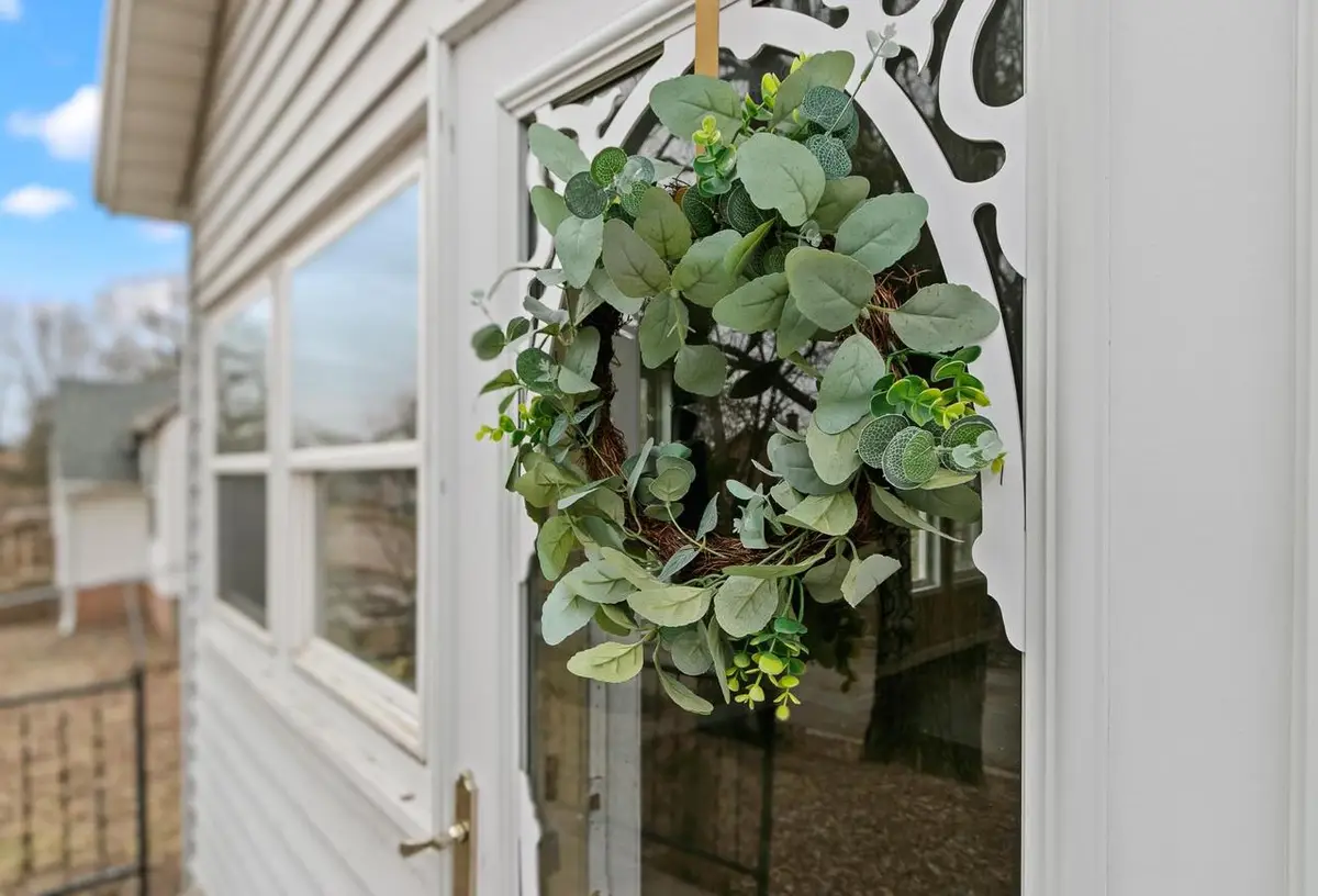 617 E Edgewater Street, Portage, WI 53901 - #1