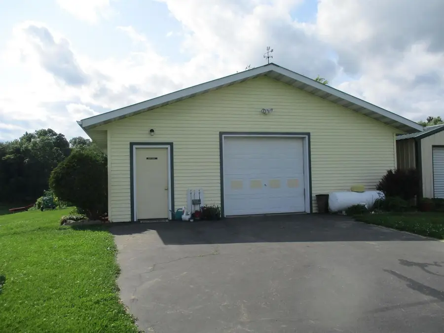 30694 County W Road, Elroy, WI 53929 - #3